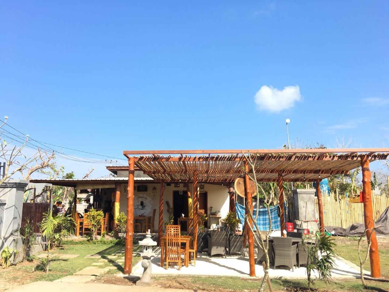 Mimpi Cottages Nusa Lembongan  Exterior photo